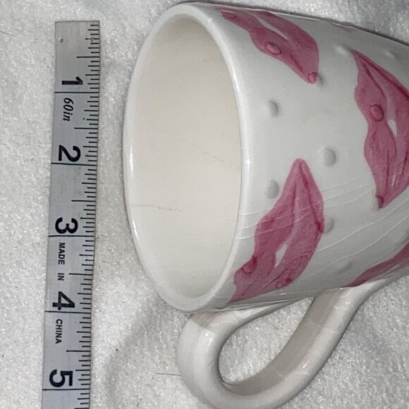 Hand-Painted Ceramic Mug With Pink Lips & Raised Polka Dot Design Made In Italy - Picture 6 of 11